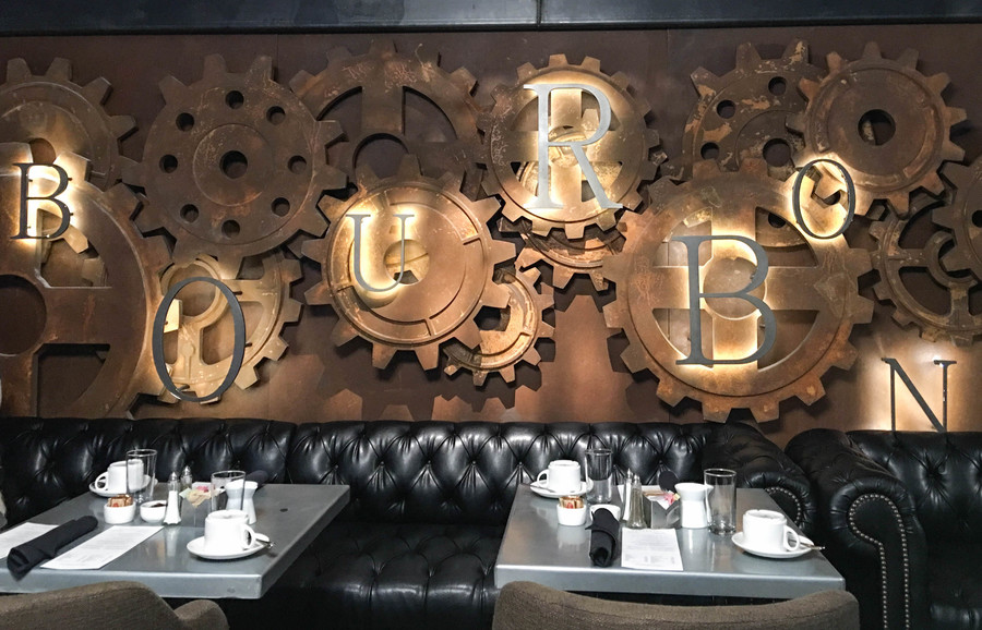 hotel-zelos-dirty-habit-bourbon-wall