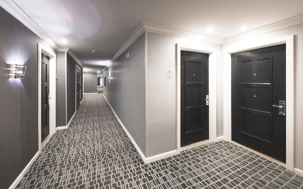 hotel-zelos-hall-floor-7