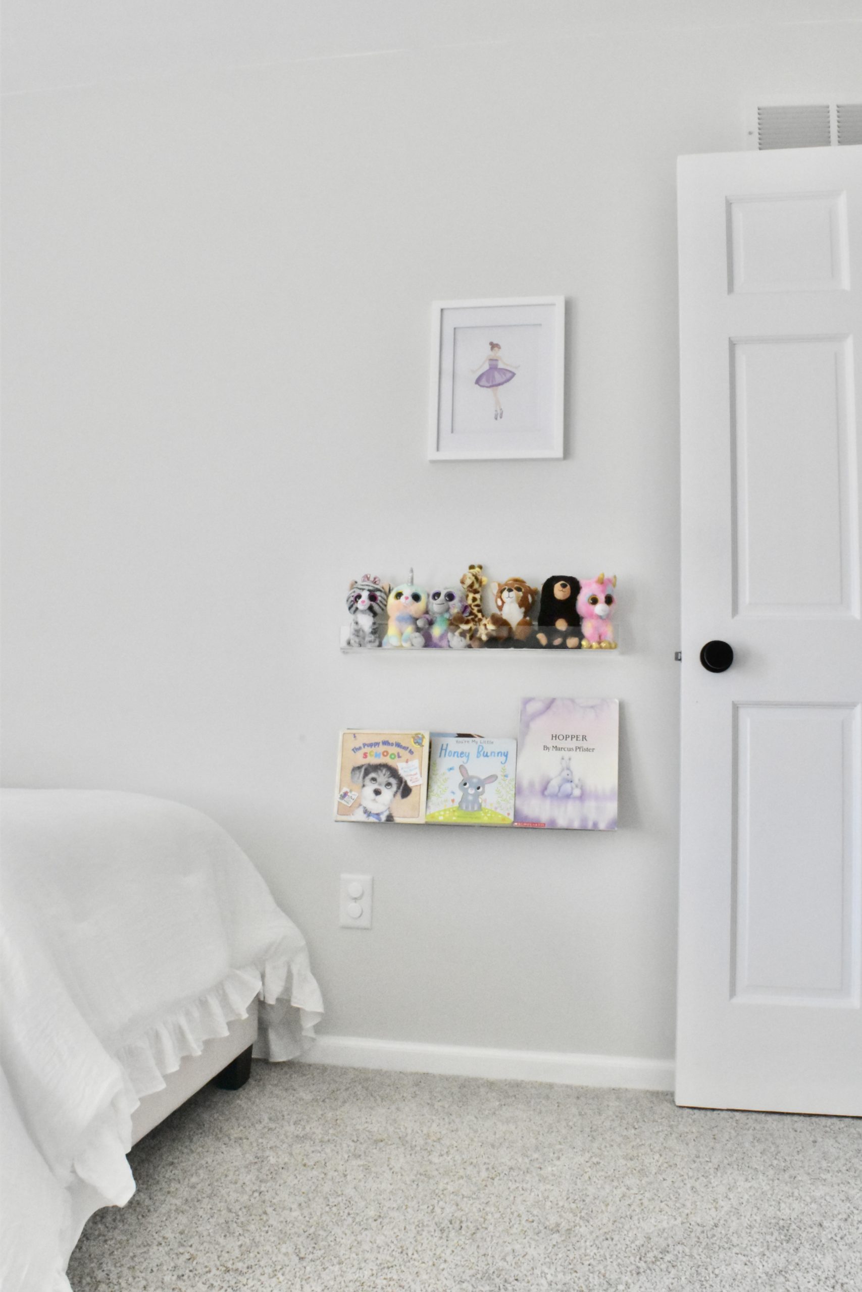 Toddler Girls Room Acrylic Shelves 