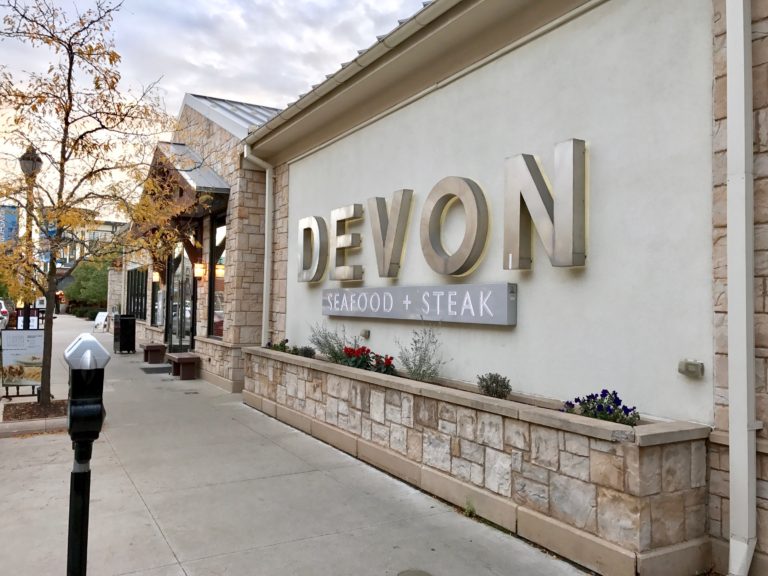 devon-seafood-steak-exterior